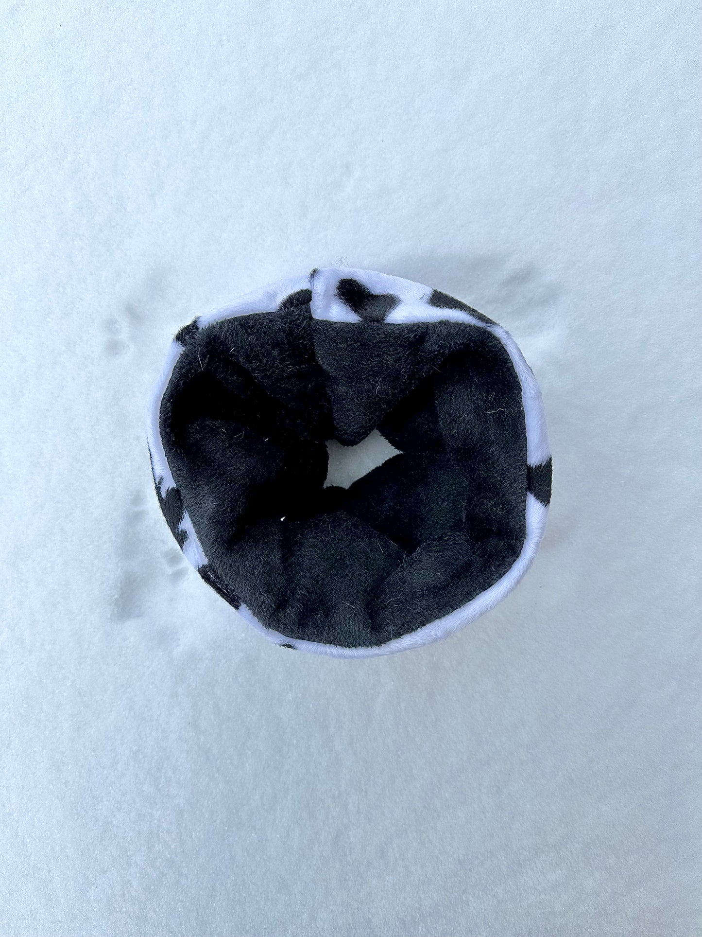 Cache-cou black cow noir