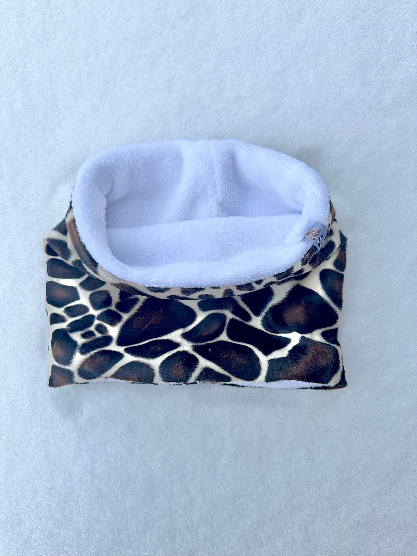 Cache-cou girafe blanc
